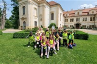 Celoškolkový výlet na zámek Loučeň 